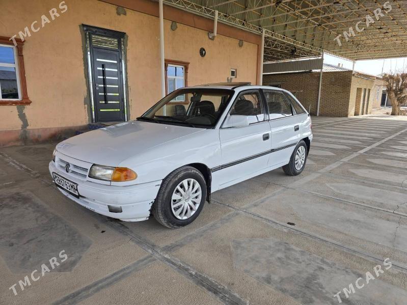 Opel Astra 1992 - 31 000 TMT - Mary - img 1