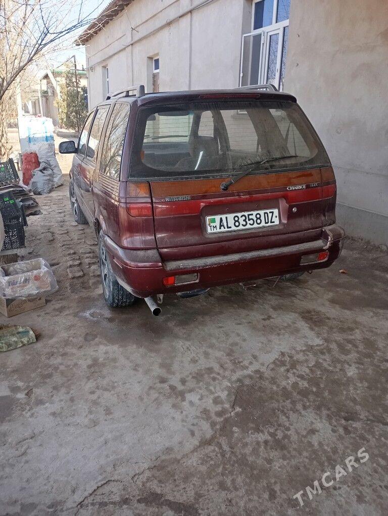 Mitsubishi Chariot 1993 - 19 000 TMT - Шабатский этрап - img 1