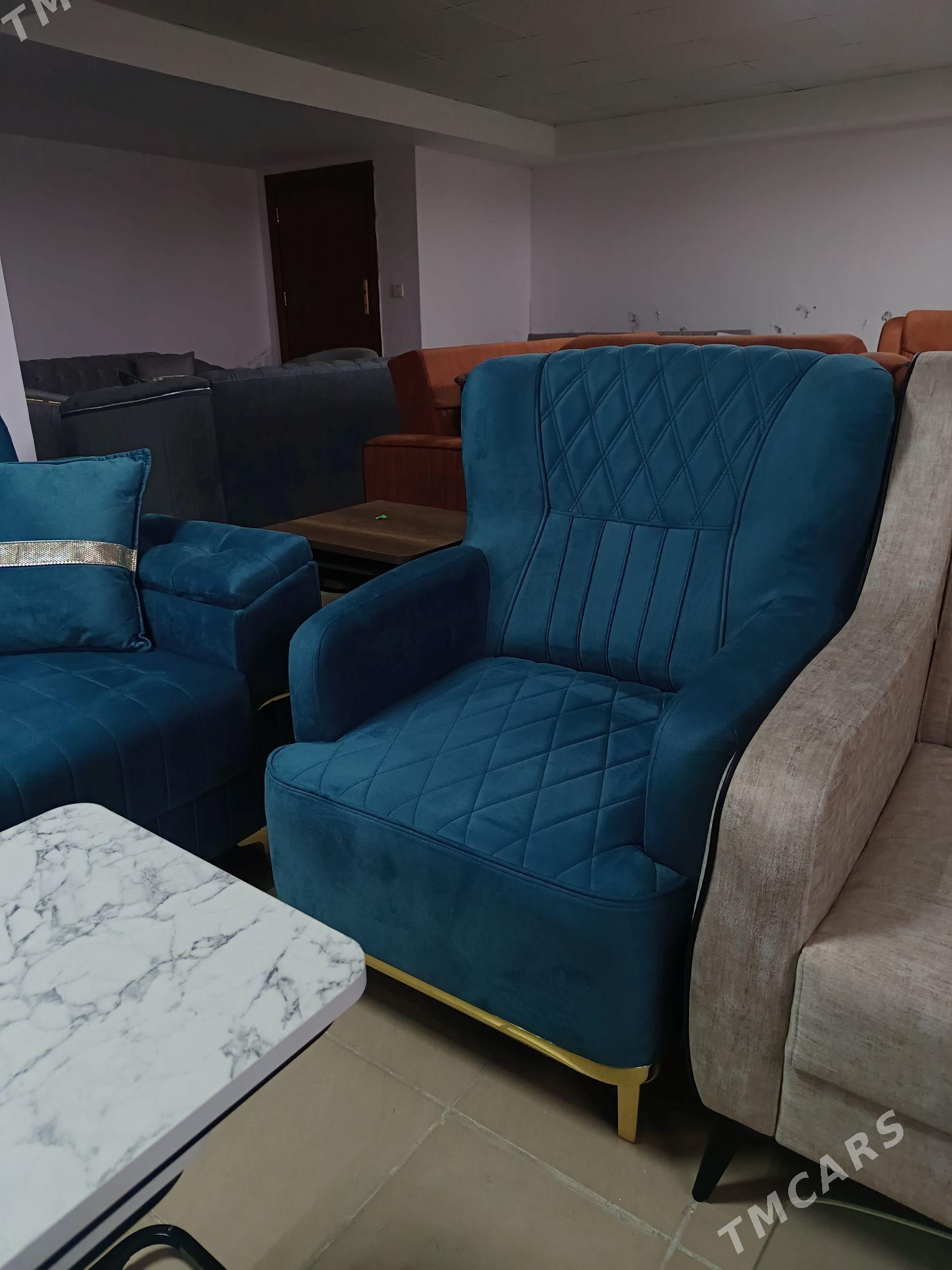 Troýka diwan - Gurtly - img 1