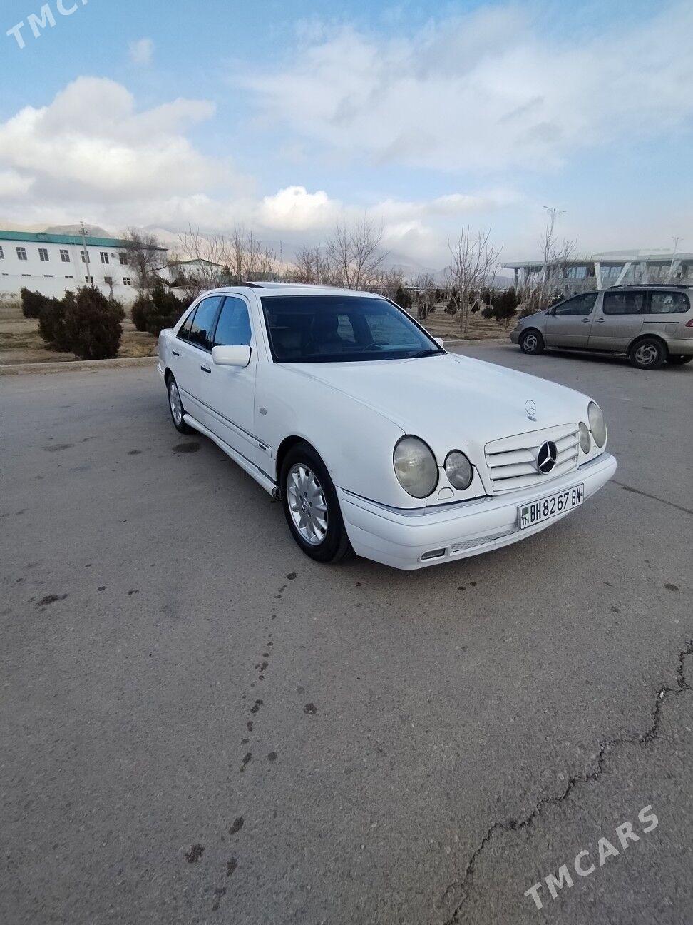 Mercedes-Benz E320 1999 - 100 500 TMT - Balkanabat - img 1