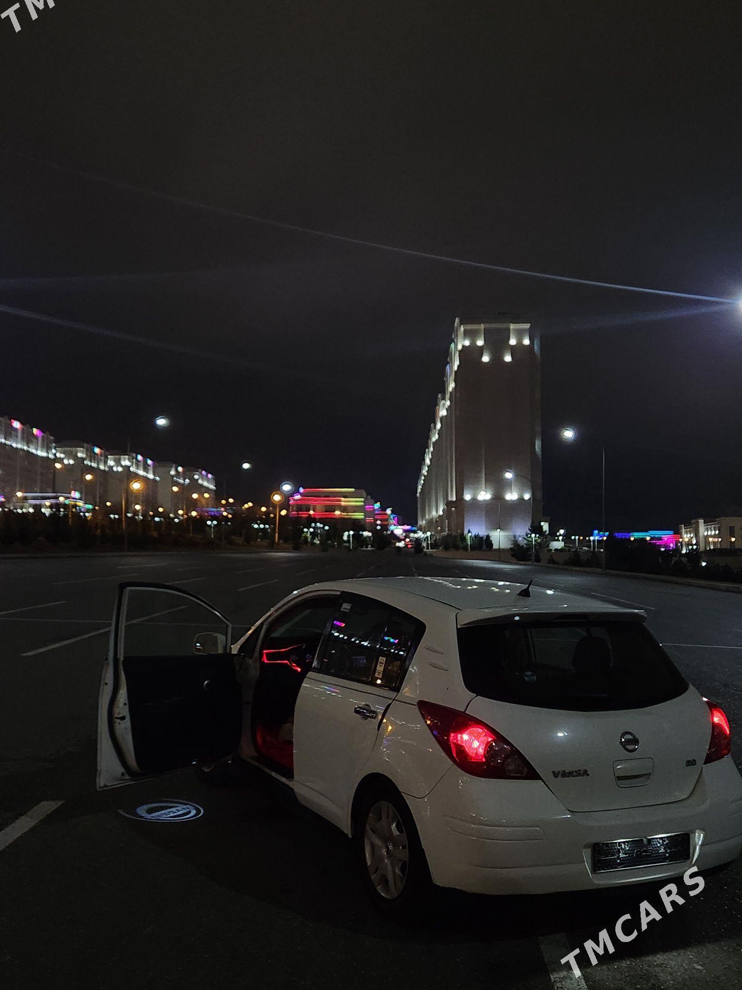 Nissan Versa 2010 - 135 000 TMT - Aşgabat - img 1