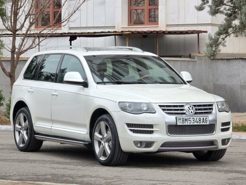 Volkswagen Touareg 2010 - 245 000 TMT - Aşgabat - img 1