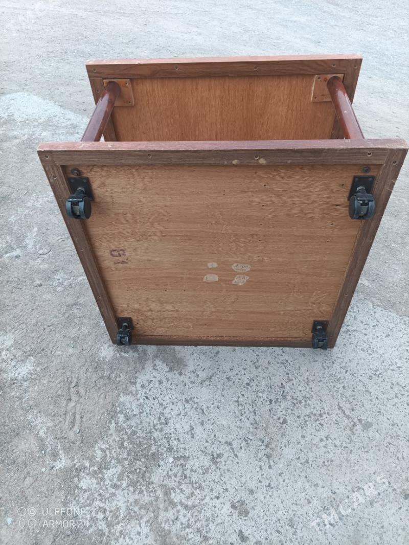 стол журнальный и под телевизо - Türkmenbaşy - img 1