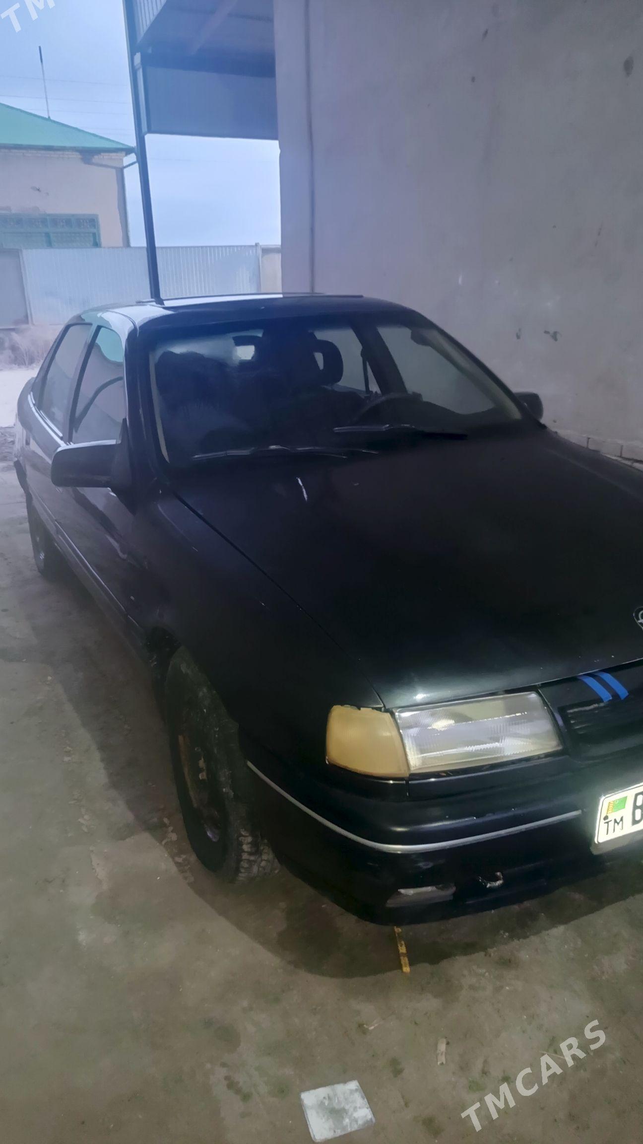 Opel Vectra 1991 - 28 000 TMT - Gurbansoltan Eje - img 1