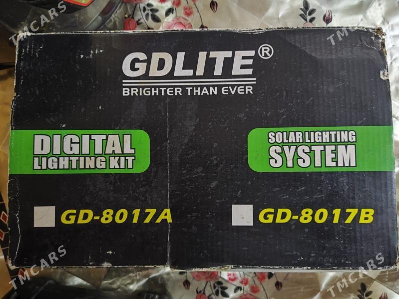 аккумулятор, фонарь и зарядное - Балканабат - img 1