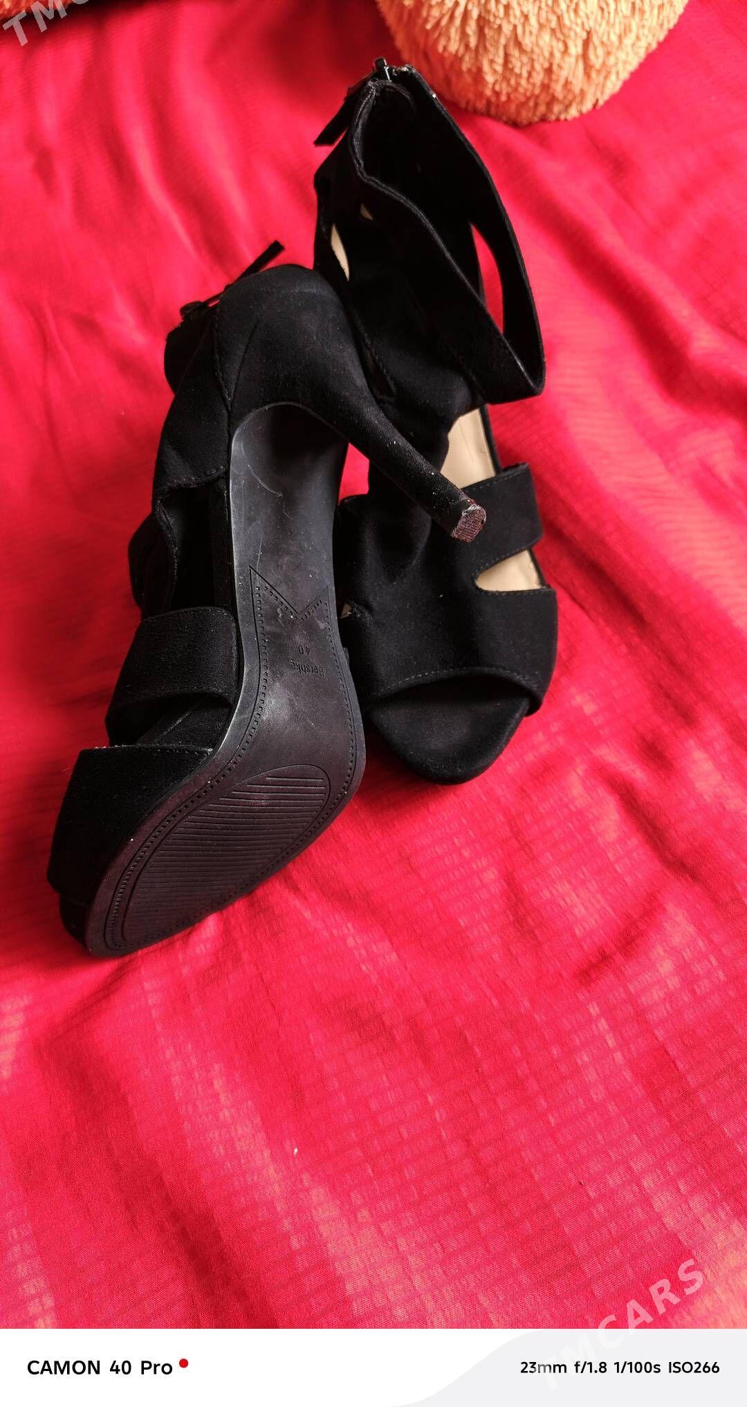 новое платье köynek - 11 mkr - img 1