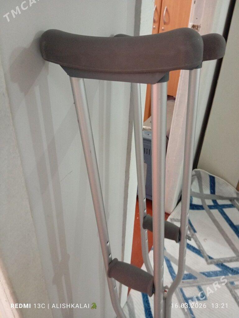 Kostyli - 10 мкр - img 1