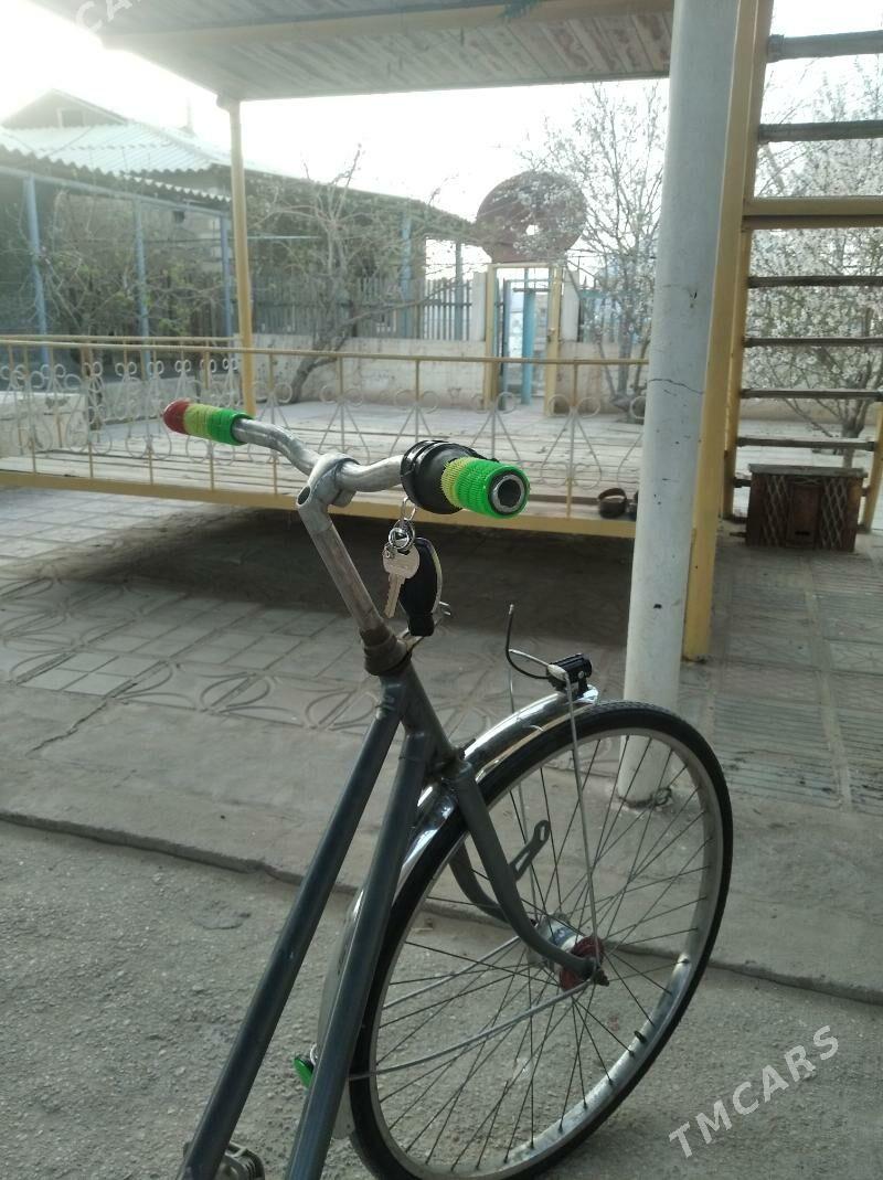 Dubaýiski velik - Гумдаг - img 1