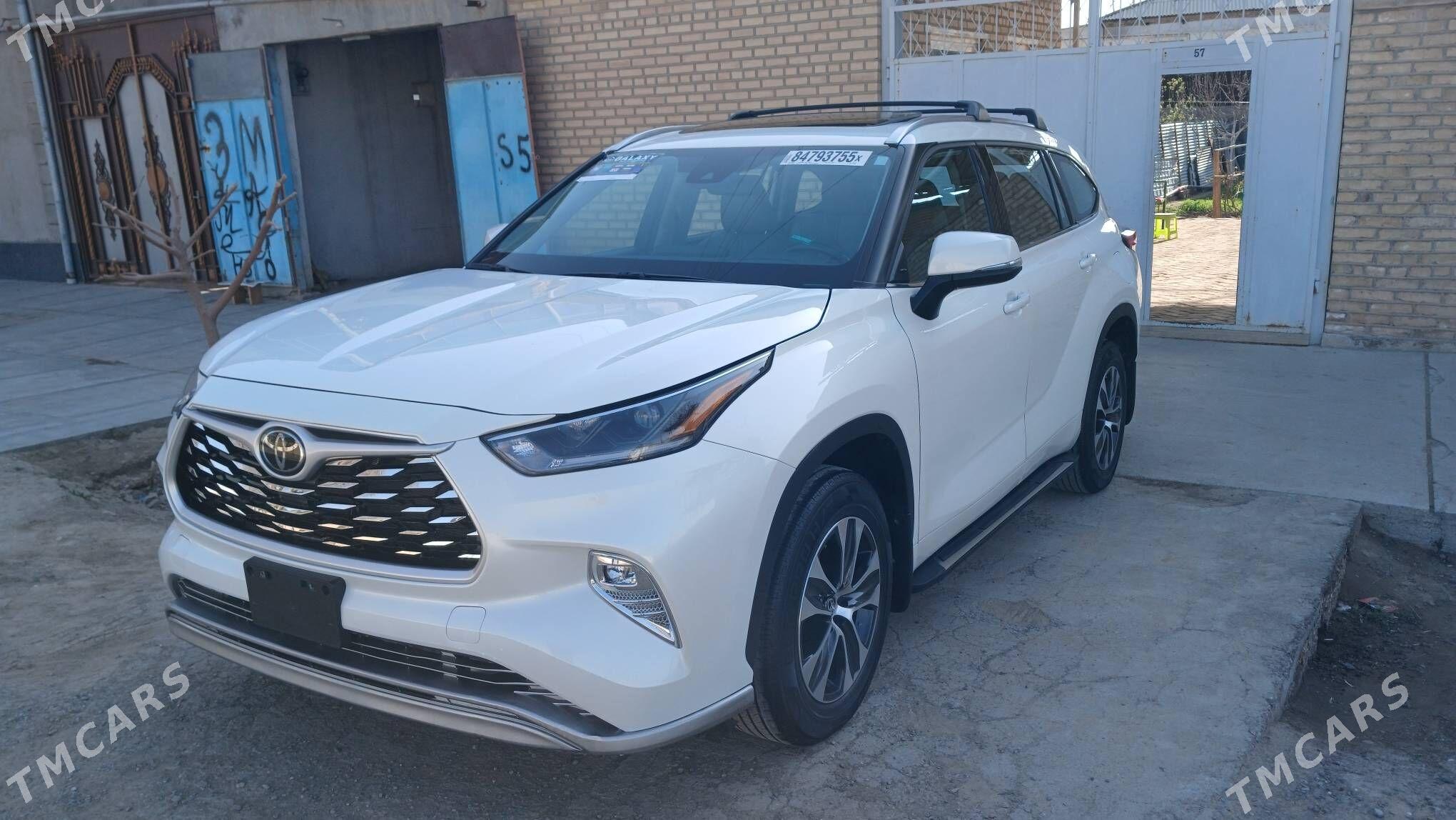 Toyota Highlander 2021 - 635 000 TMT - Мары - img 1