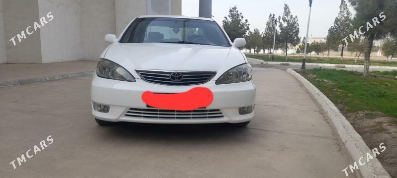 Toyota Camry 2004 - 170 000 TMT - Мары - img 1