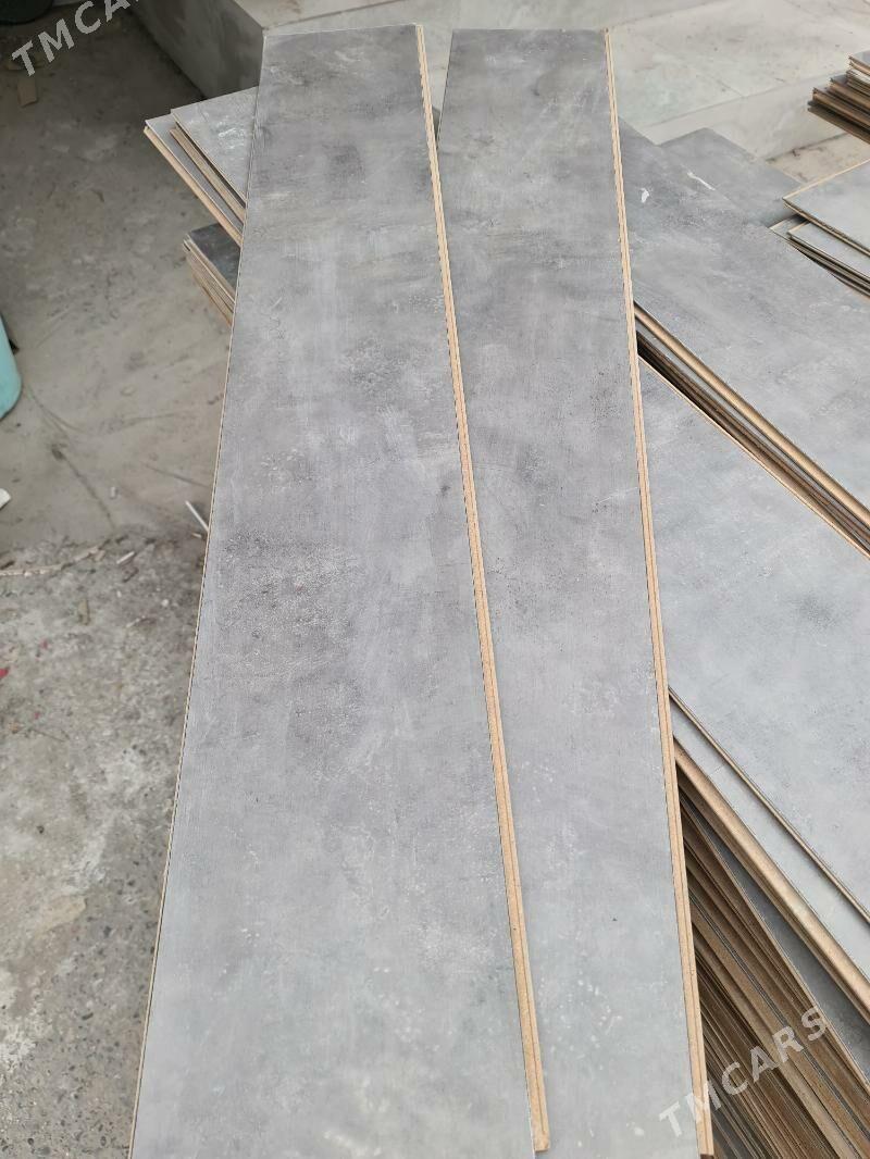 Laminat - Garadamak - img 1