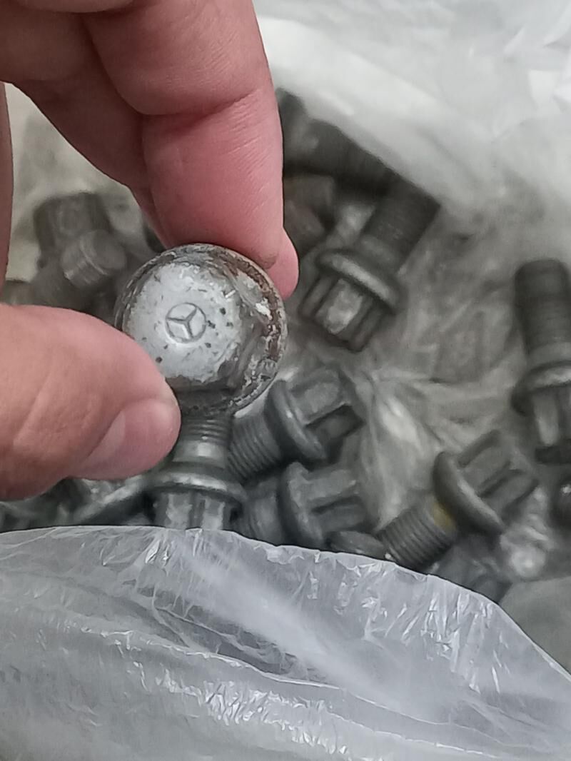 17lik E-350 2010 boltlar morda 600 TMT - Балканабат - img 1