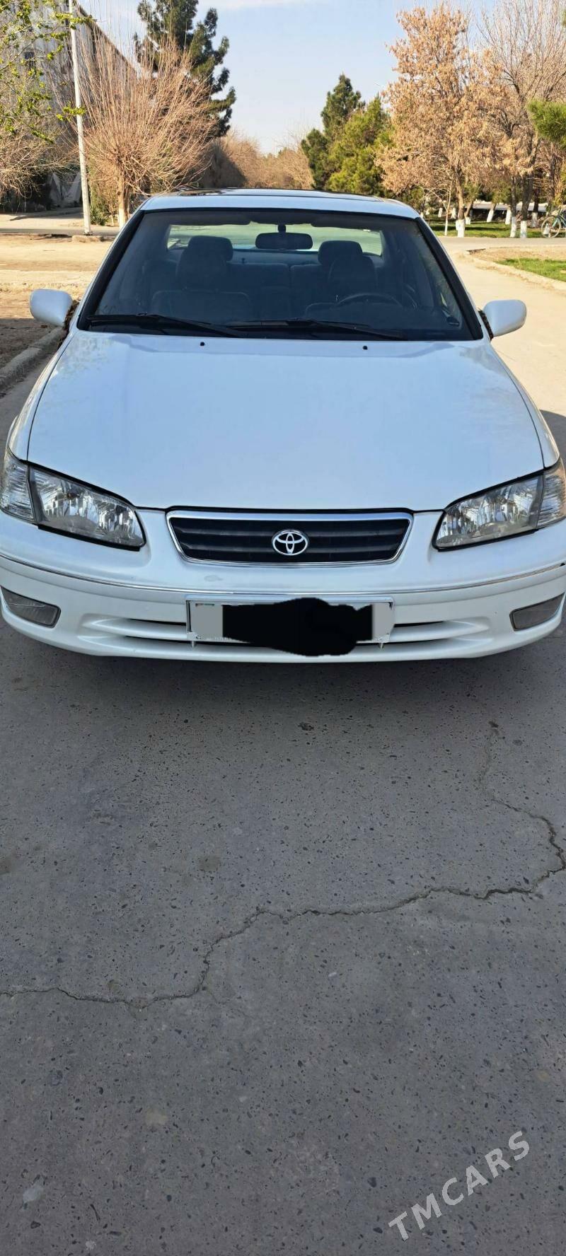 Toyota Camry 2001 - 170 000 TMT - Туркменабат - img 1