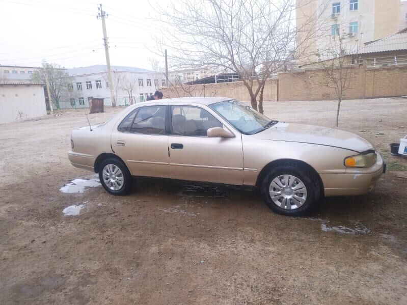 Toyota Camry 1994 - 74 000 TMT - Baýramaly - img 1
