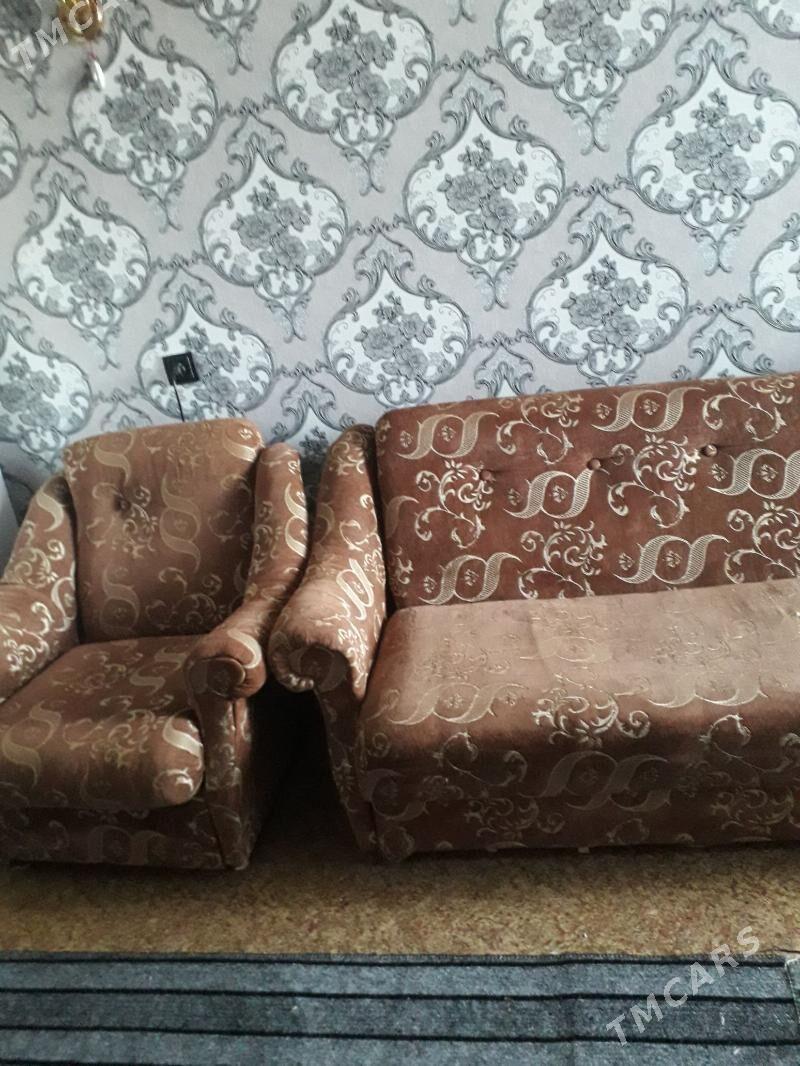 Диван и два кресла - Türkmenabat - img 1