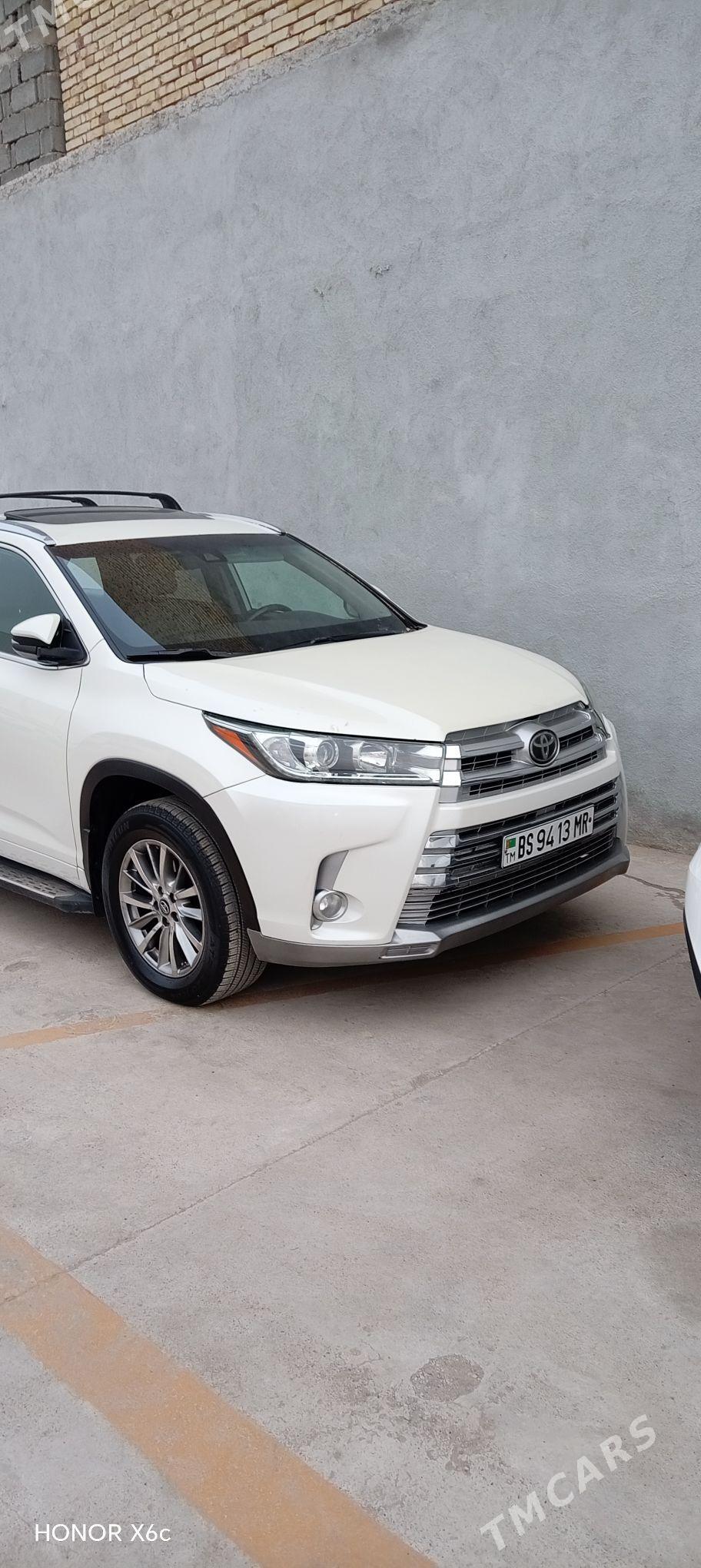 Toyota Highlander 2018 - 450 000 TMT - Mary - img 1