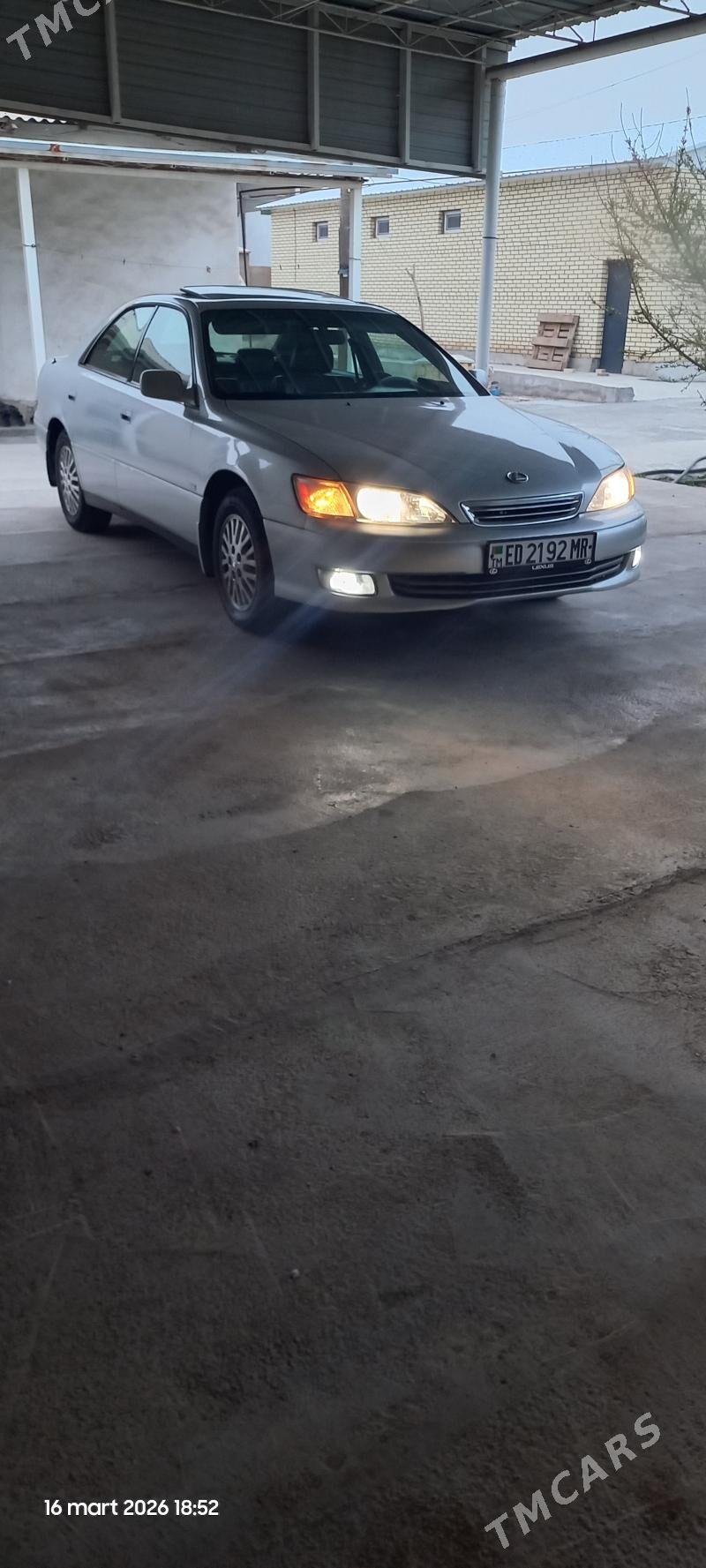 Lexus ES 300 2000 - 190 000 TMT - Mary - img 1