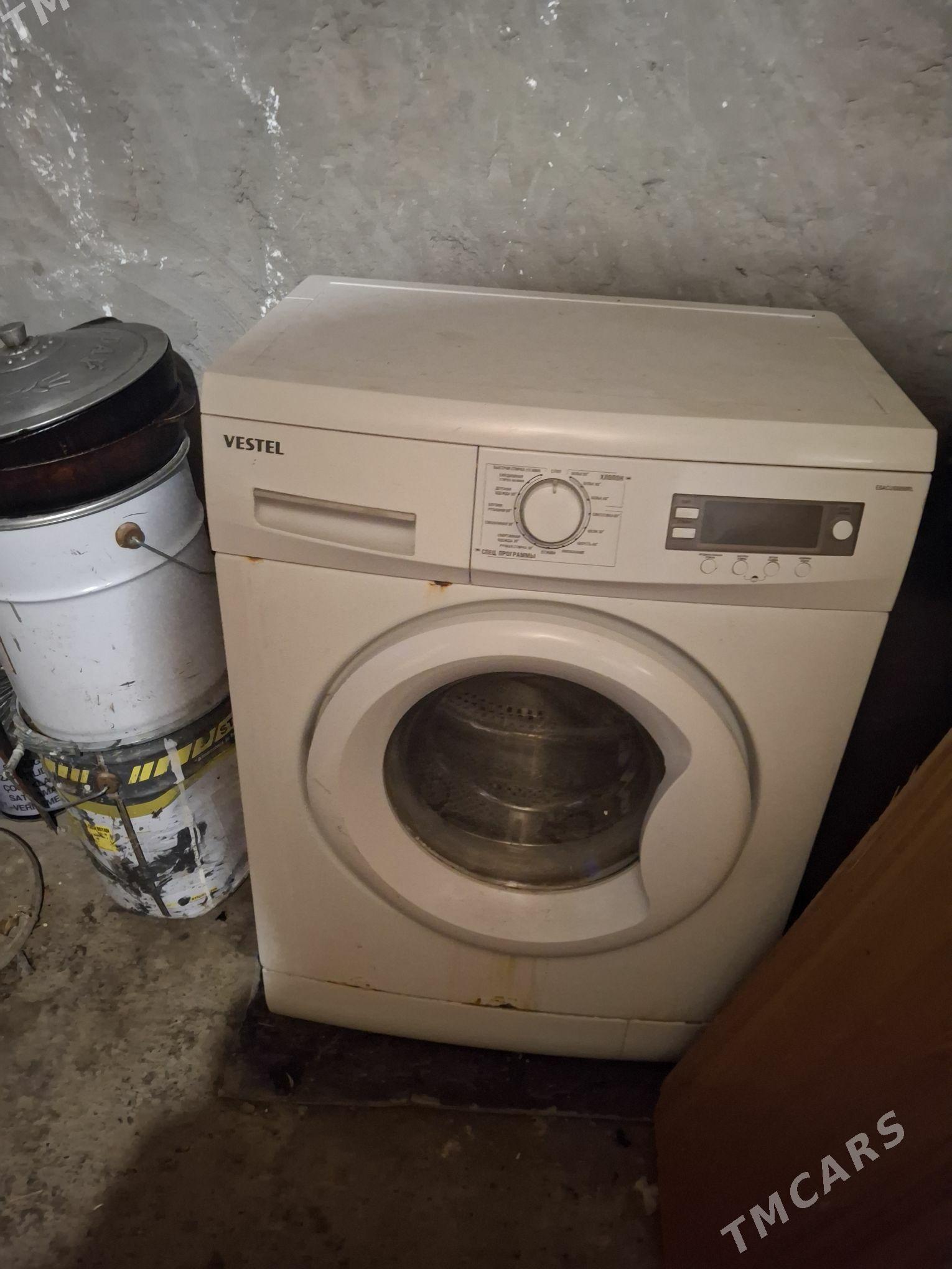 vestal kir maşyn - Гуртли - img 1