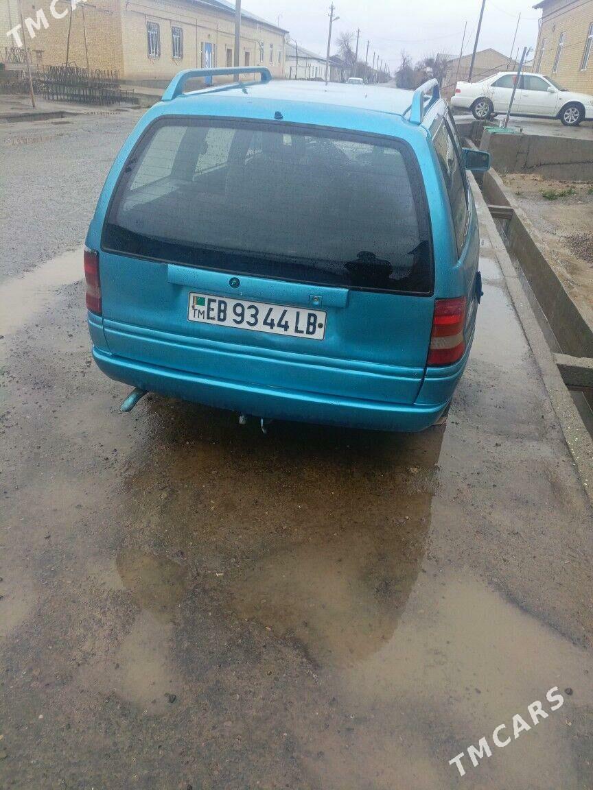 Opel Astra 1992 - 30 000 TMT - Dänew - img 1