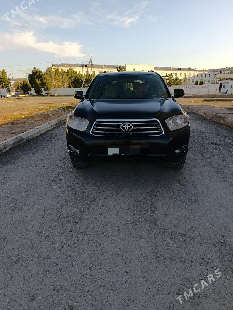 Toyota Highlander 2010 - 330 000 TMT - Туркменабат - img 1
