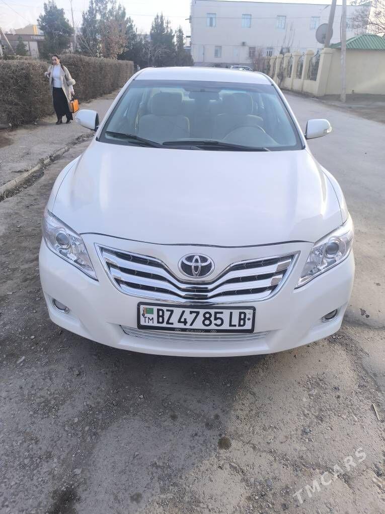 Toyota Camry 2010 - 220 000 TMT - Туркменабат - img 1