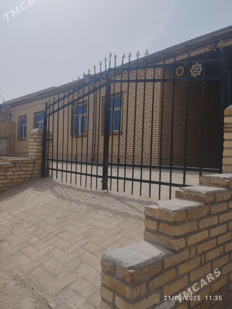 SATLYK JAY - Халач - img 1