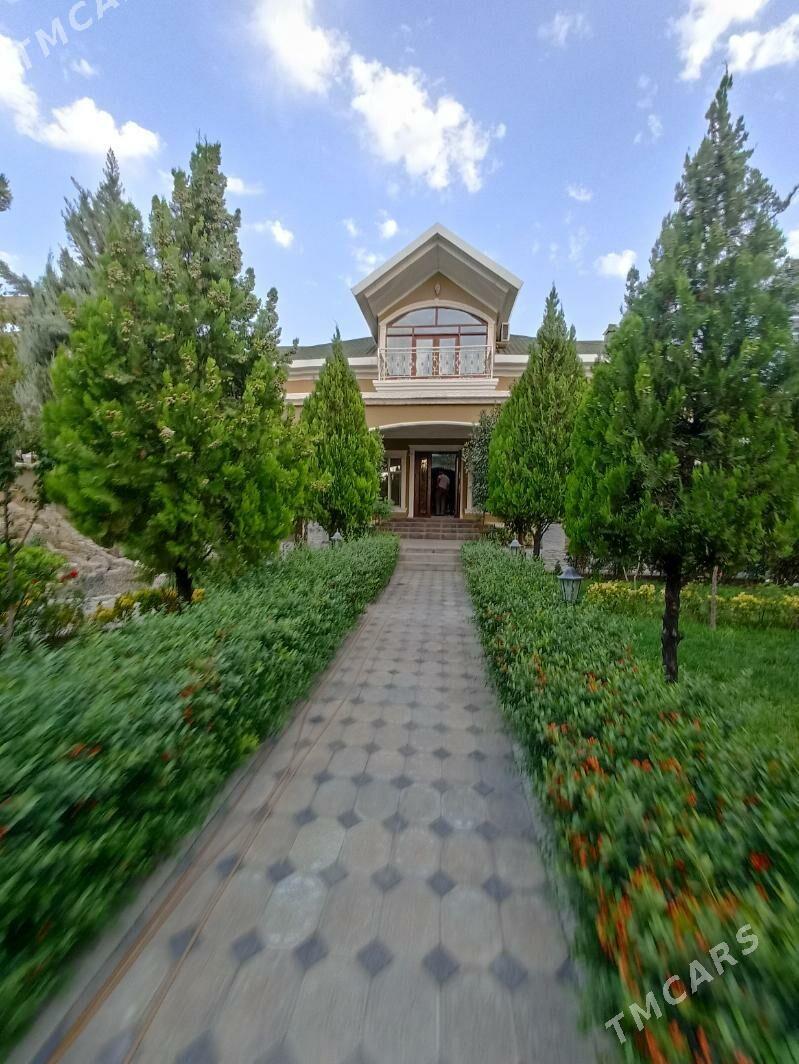 GÜNLÜK PLAN YEREWANISKI - Aşgabat - img 1