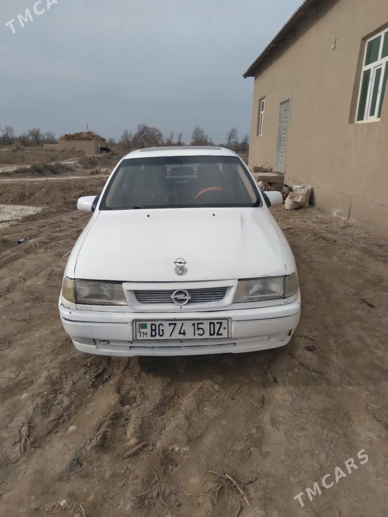 Opel Vectra 1993 - 40 000 TMT - Gubadag - img 1