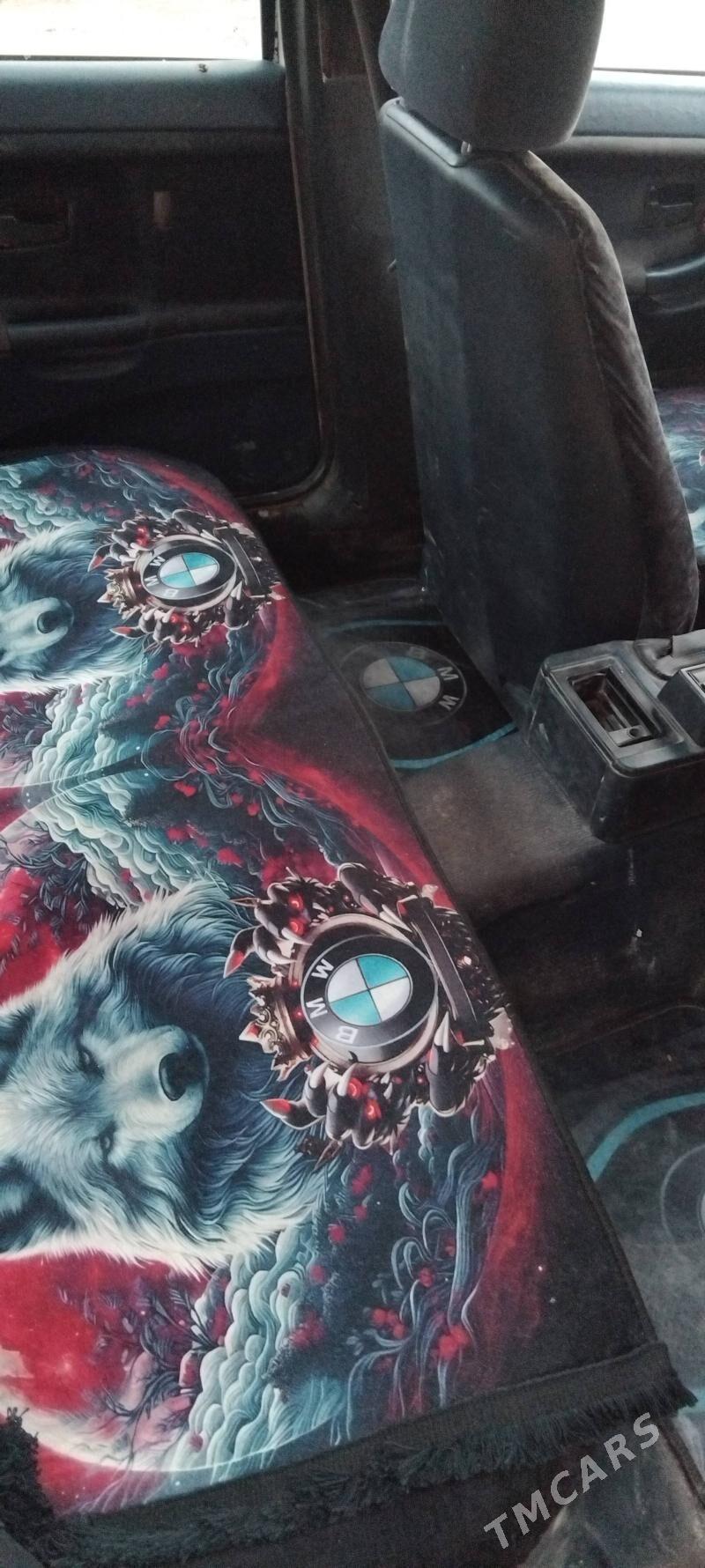 BMW 320 1993 - 33 000 TMT - Şabat etr. - img 1