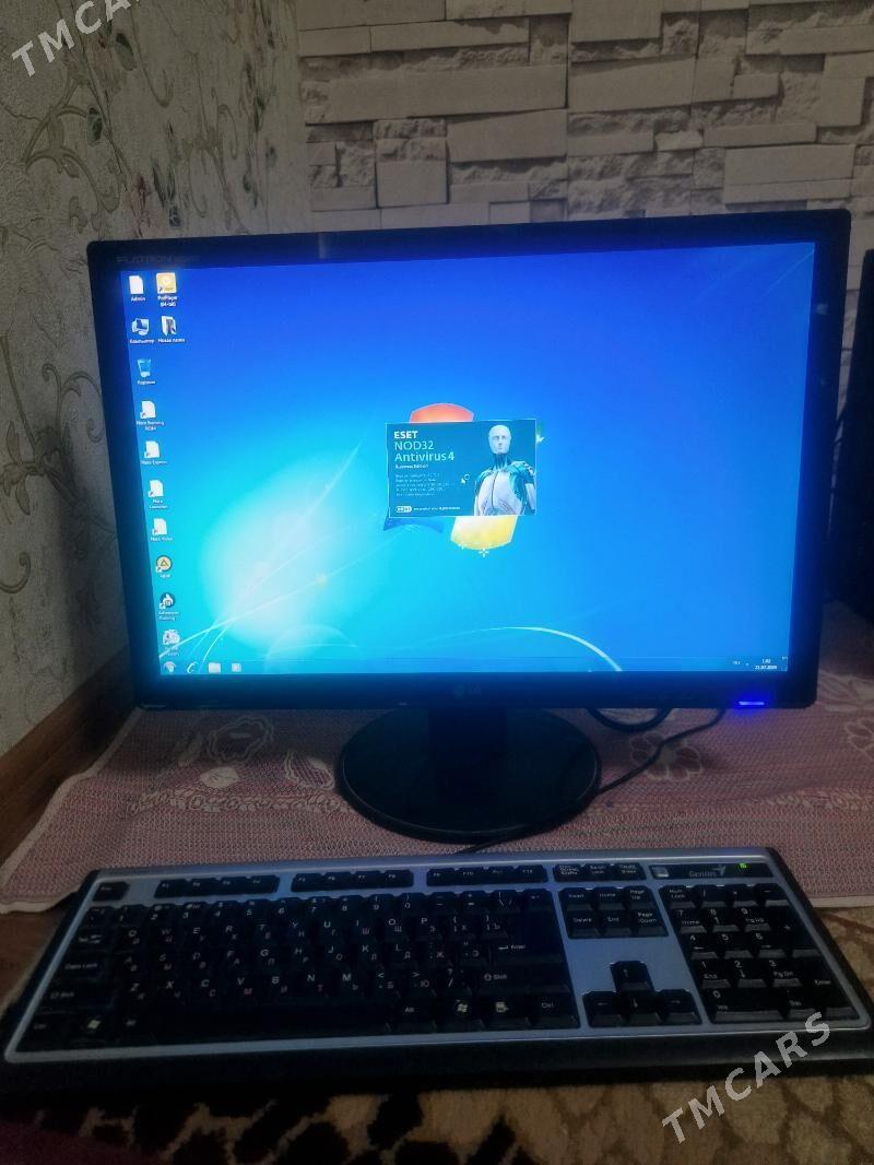 kompyuter windows7 - Büzmeýin - img 1