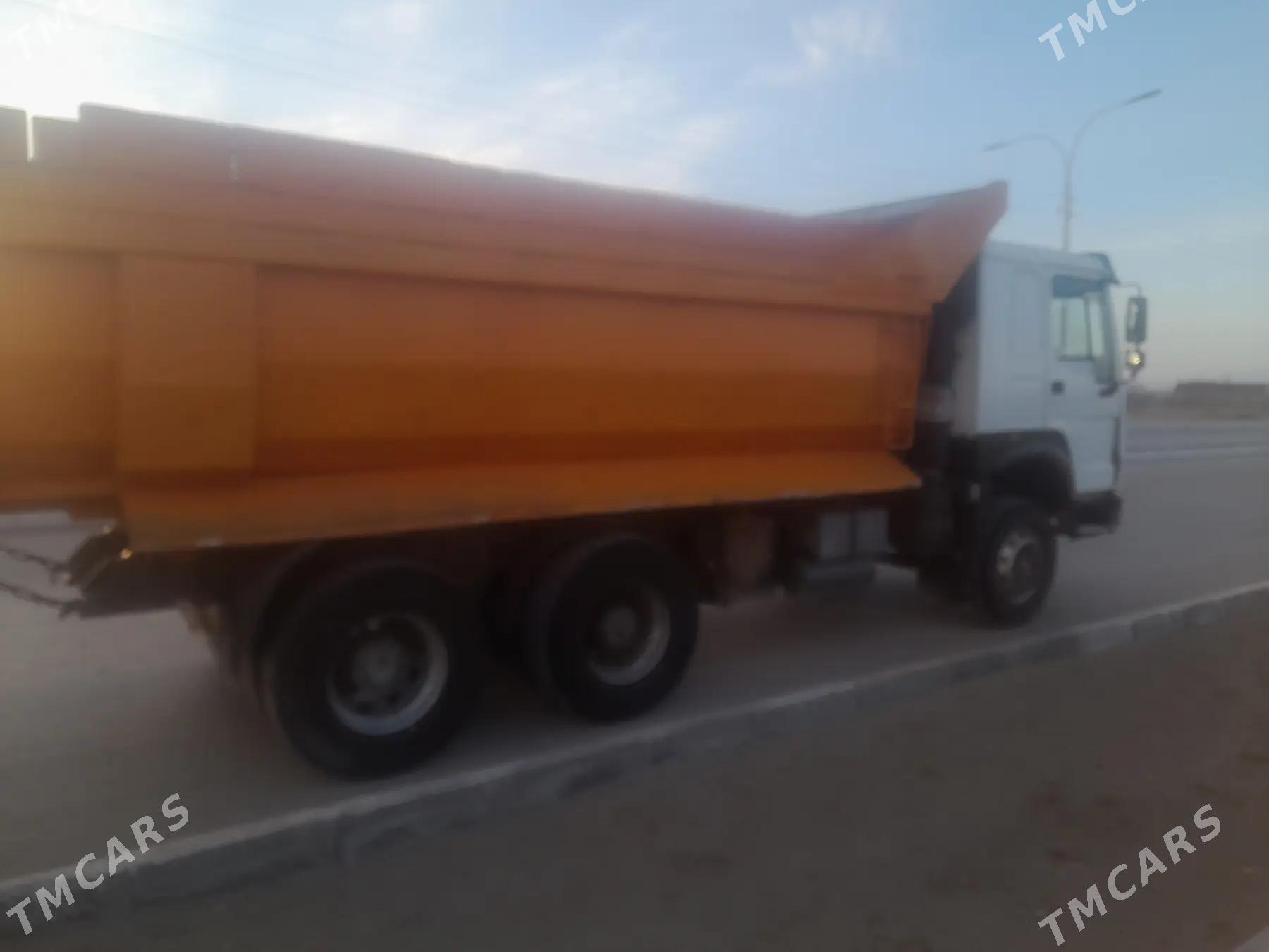 Howo T7H 2012 - 380 000 TMT - Гумдаг - img 1