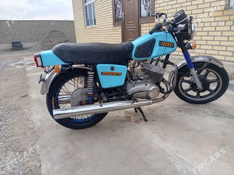 Iž Ýupiter 1992 - 15 000 TMT - Bäherden - img 1