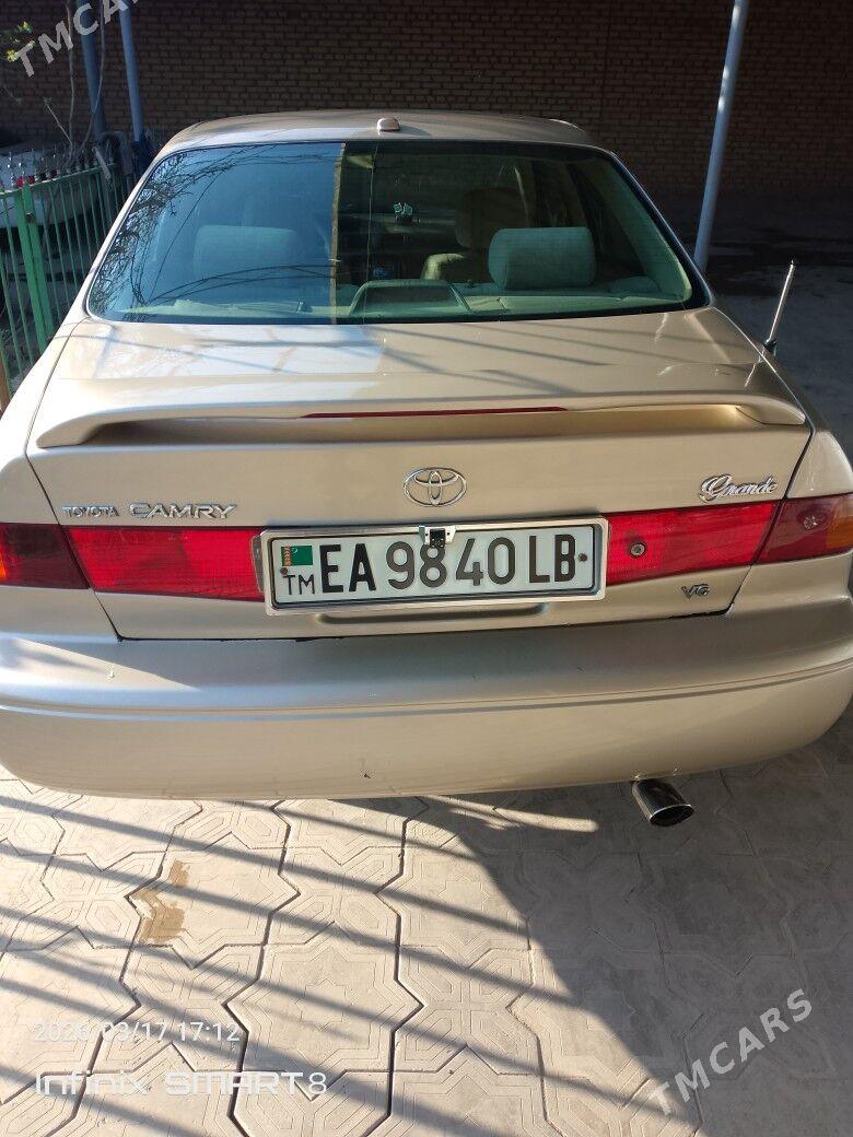 Toyota Camry 1998 - 115 000 TMT - Халач - img 1