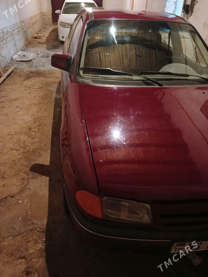 Opel Astra 1992 - 35 000 TMT - Дашогуз - img 1