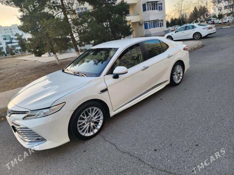 Toyota Camry 2018 - 290 000 TMT - Aşgabat - img 1