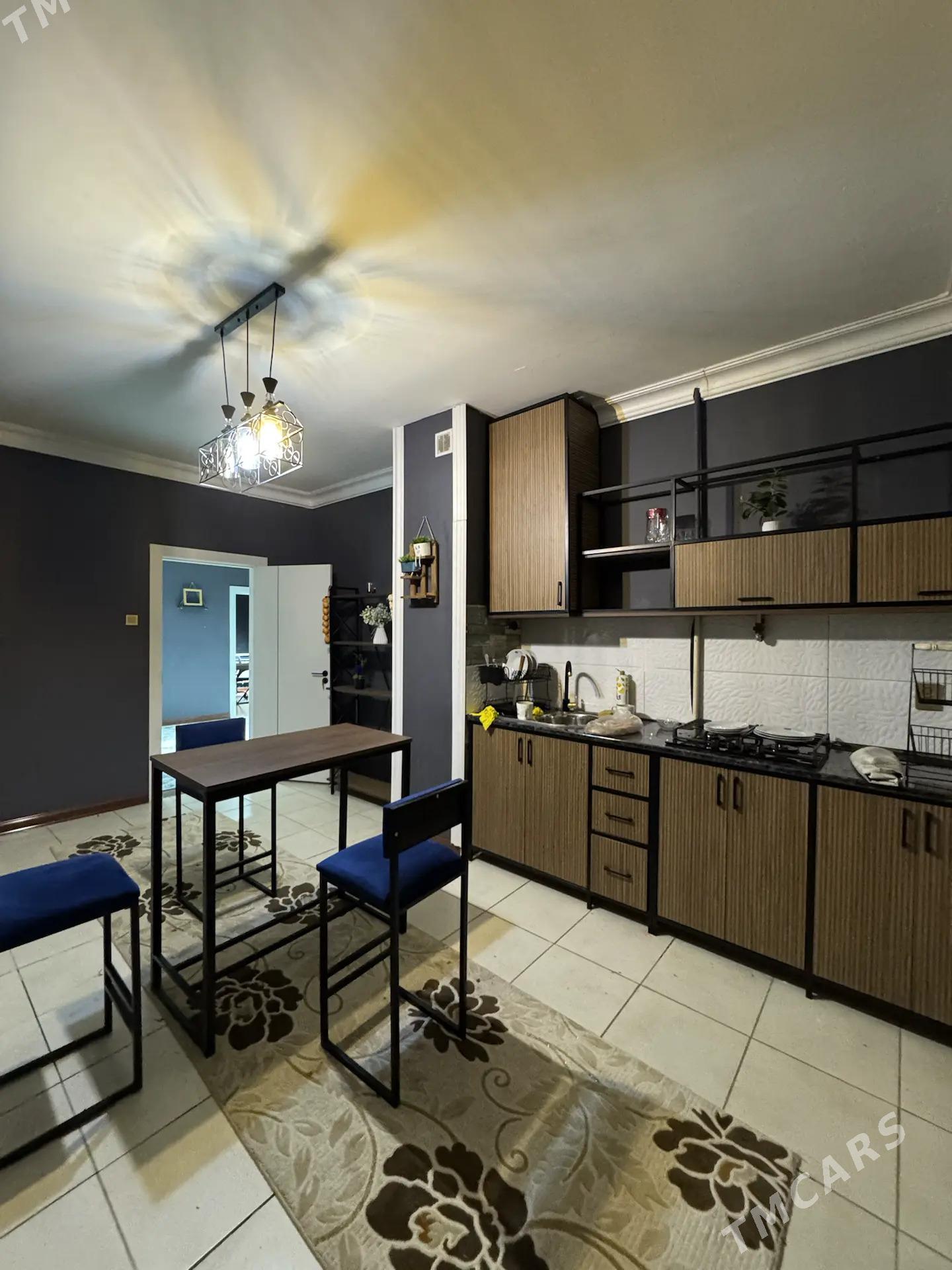 Аренда Мир6, 3 комн.кв. - Ашхабад - img 1