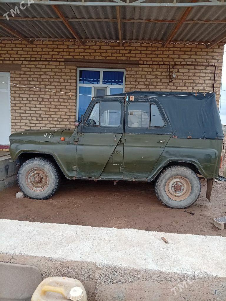 UAZ 469 1983 - 27 000 TMT - Tejen - img 1