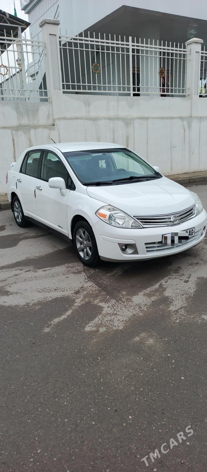 Nissan Versa 2009 - 134 000 TMT - Ашхабад - img 1
