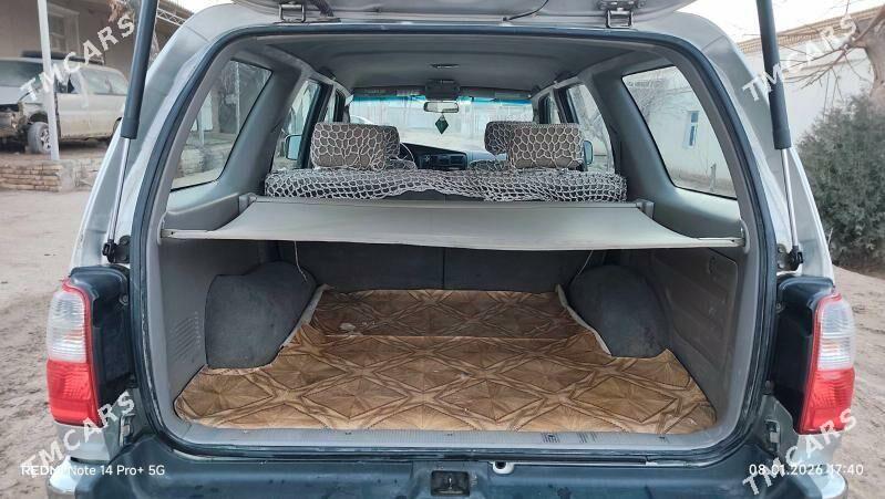 Toyota 4Runner 2002 - 190 000 TMT - Гурбансолтан Едже - img 1