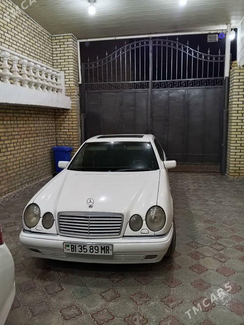 Mercedes-Benz 500E 1996 - 70 000 TMT - Байрамали - img 1