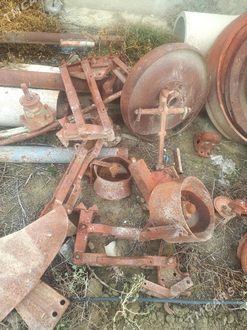 mtz gural Belarus - Bäherden - img 1