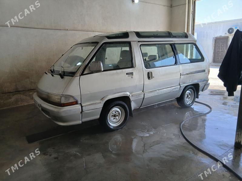 Toyota Hiace 1998 - 35 000 TMT - Ёлётен - img 1