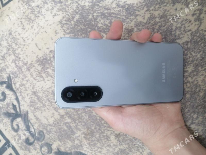 Samsung A17 6/128 - Туркменабат - img 1