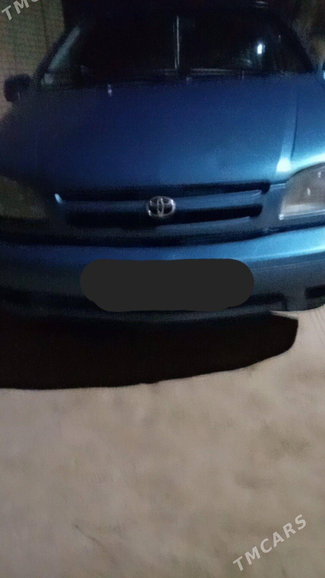 Toyota Sienna 1999 - 150 000 TMT - Мургап - img 1