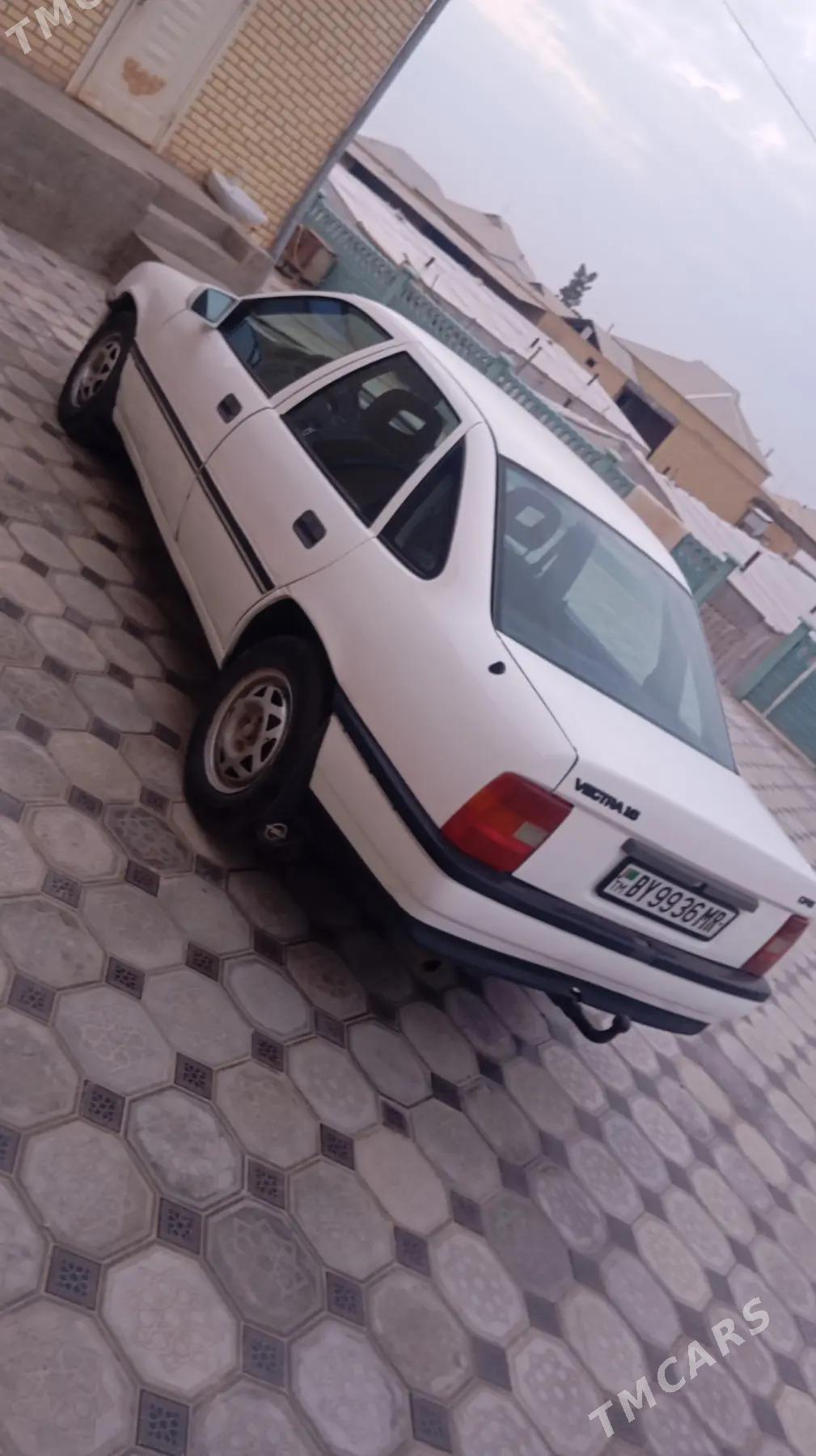 Opel Vectra 1991 - 37 000 TMT - Murgap - img 1