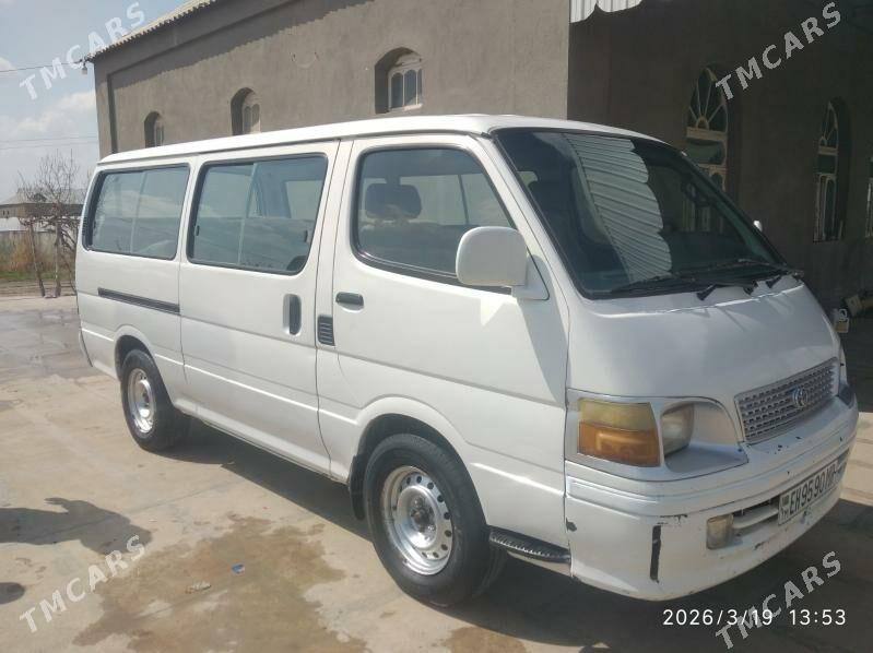 Toyota Hiace 2004 - 150 000 TMT - Мары - img 1