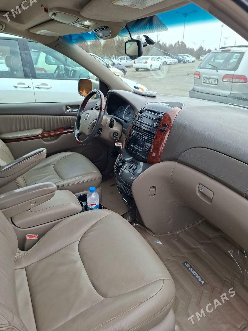 Toyota Sienna 2003 - 270 000 TMT - Губадаг - img 1