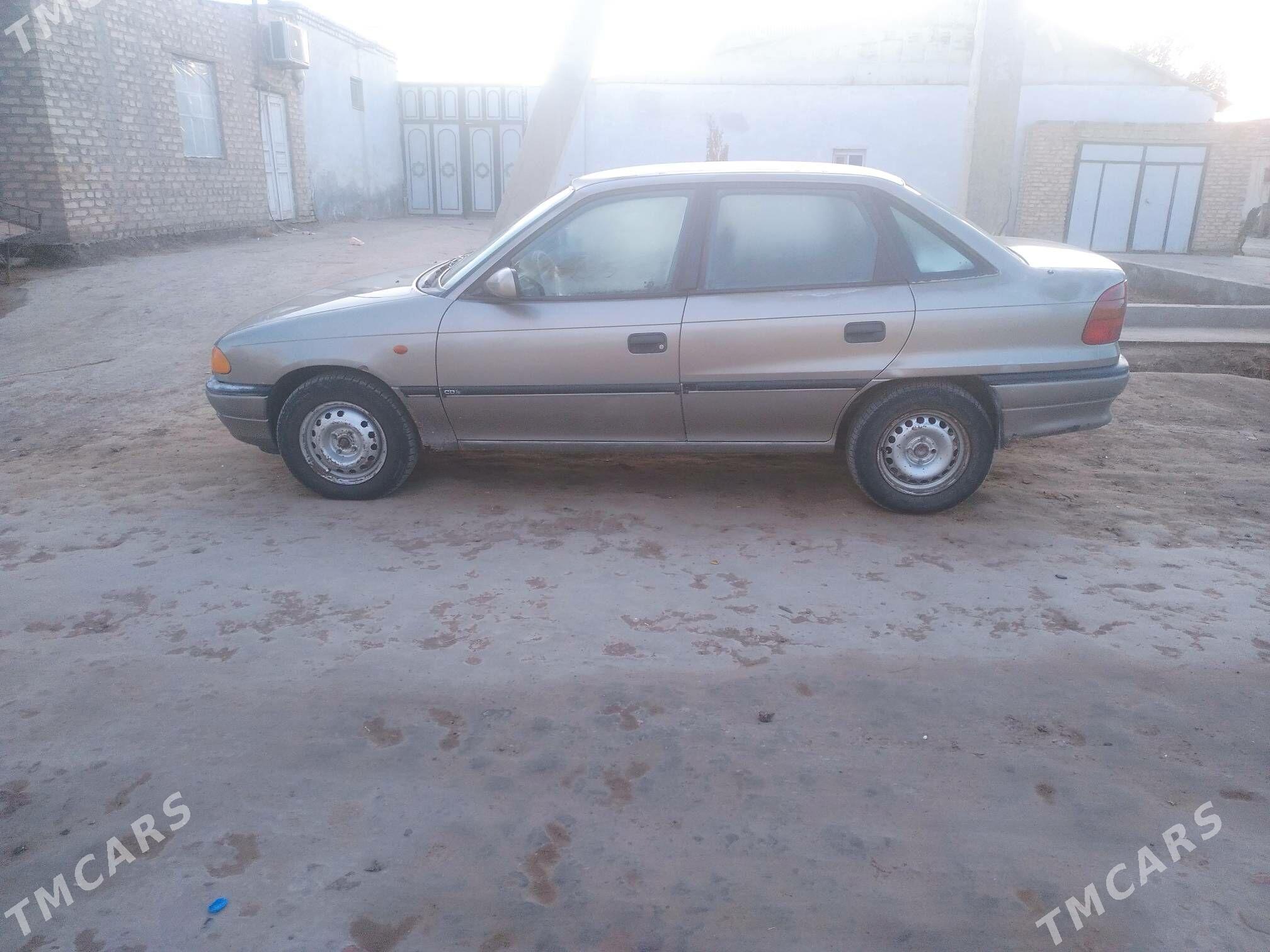Opel Astra 1996 - 45 000 TMT - Köneürgenç - img 1