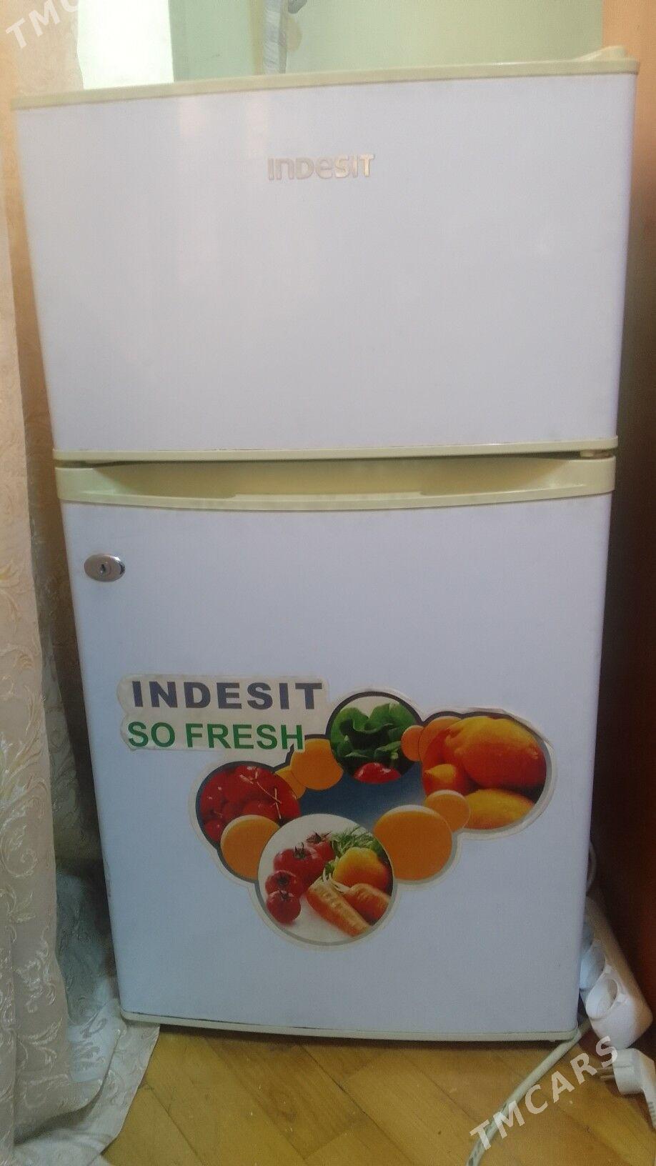 Holodinok mini indesit - 30 mkr - img 1