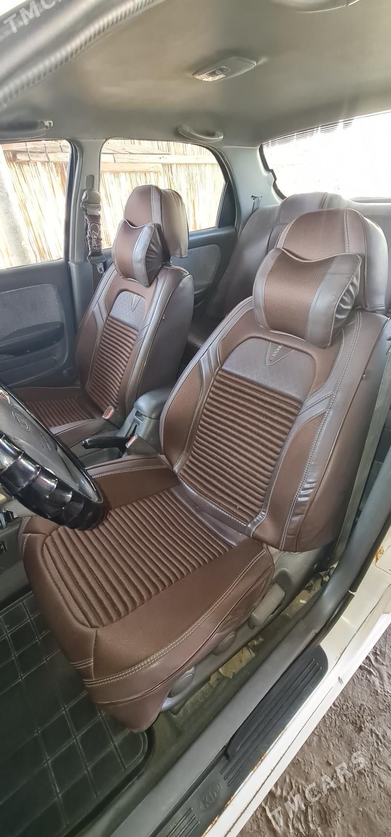 Kia K3 1996 - 30 000 TMT - Türkmenabat - img 1